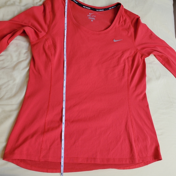 Nike Dry Fit long sleeve coral shirt sz M - Picture 8 of 10